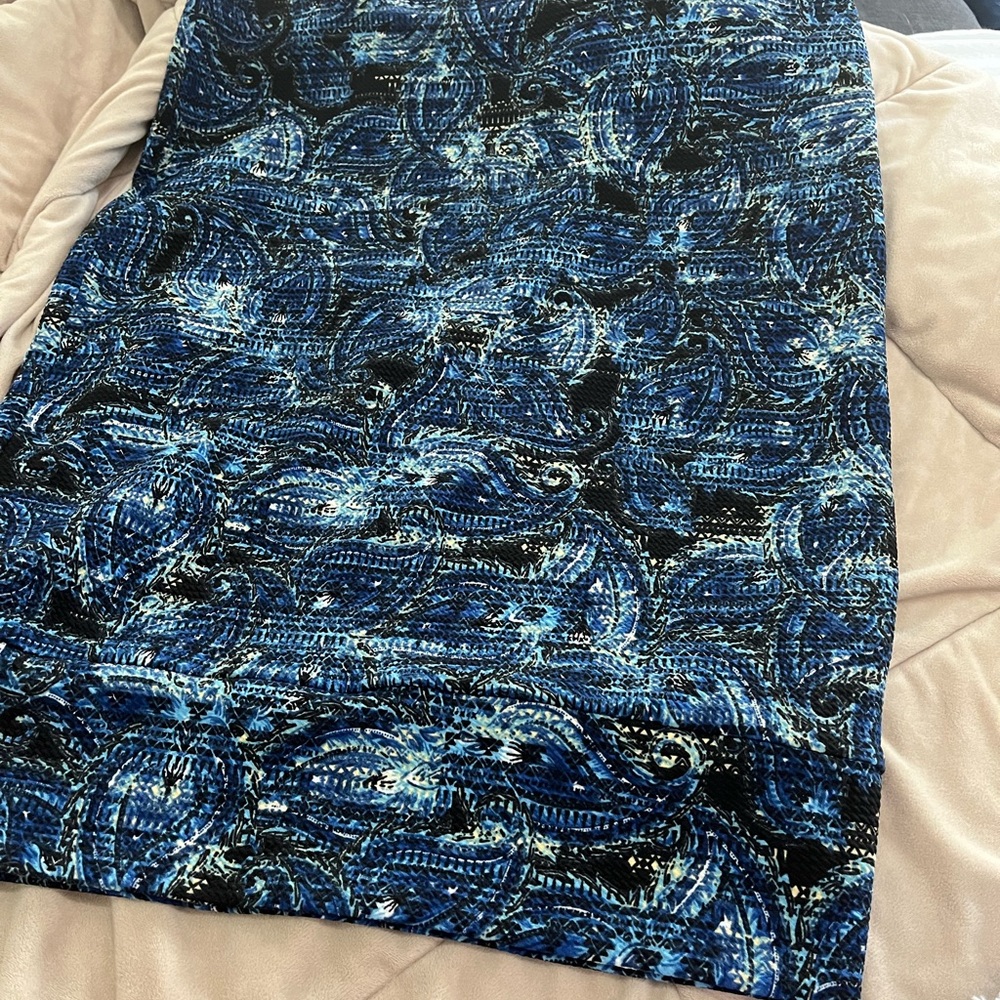 Lularoe skirt